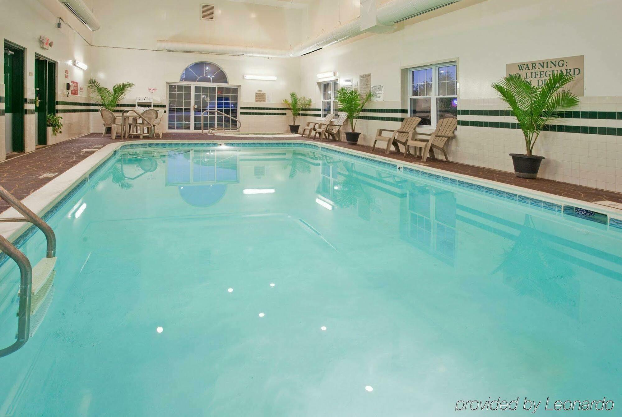 Country Inn & Suites By Radisson, Louisville East, Ky 시설 사진